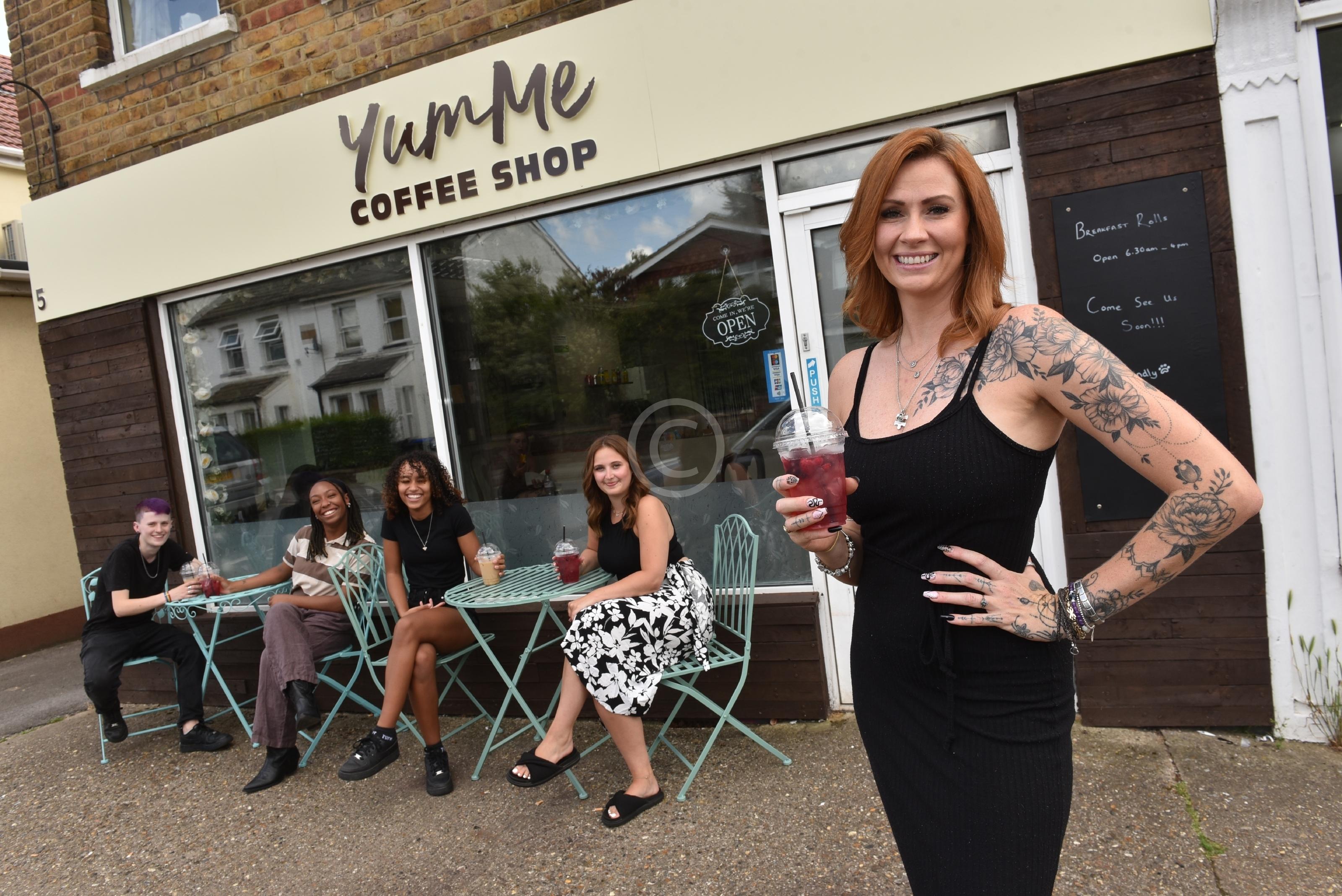 BURNHAM 135539 Photo 1 of 10 Baylis Media Photos