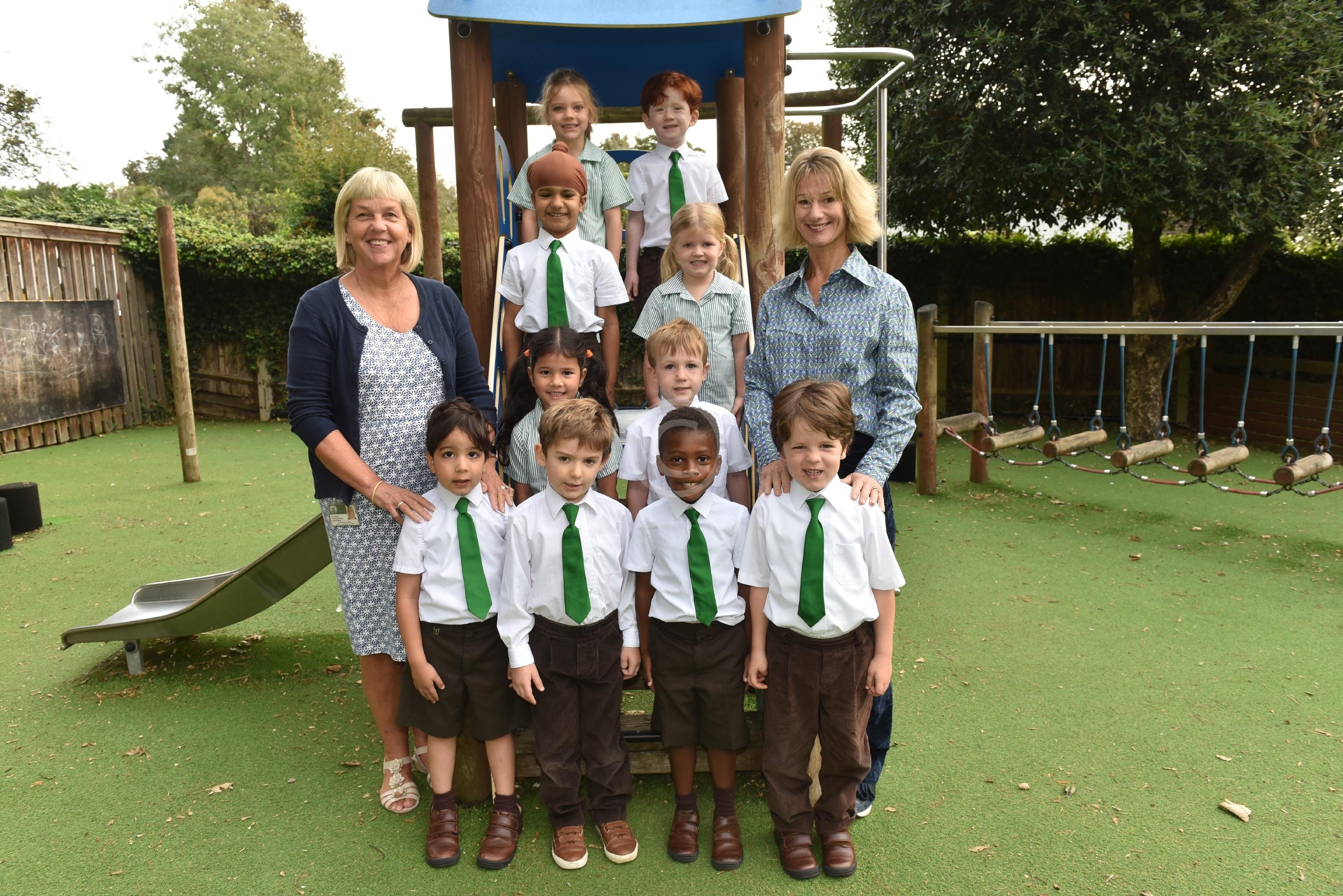 FIRST CLASS 135875 Photo 2 of 8 Baylis Media Photos