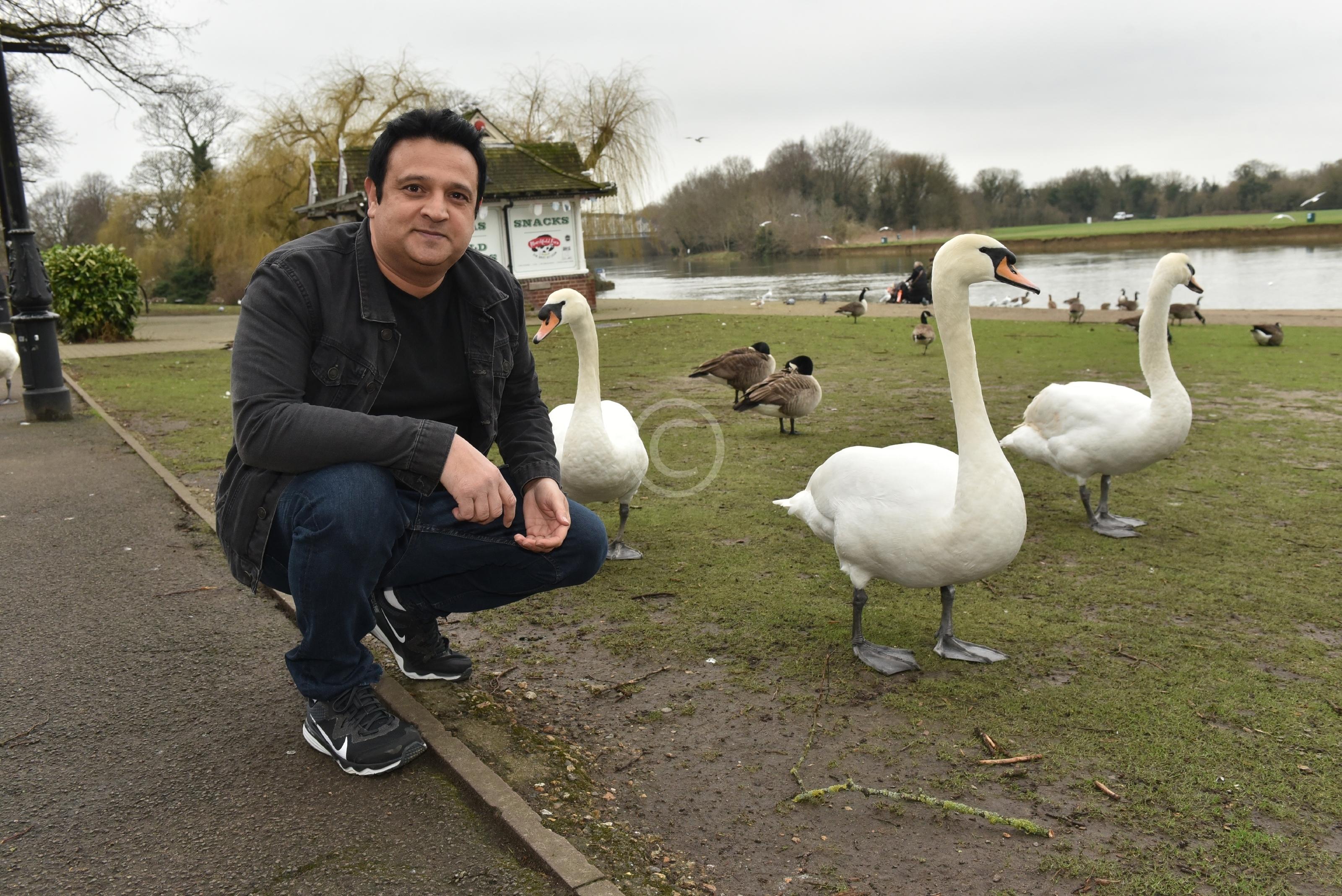 WINDSOR 136159 Photo 1 of 8 Baylis Media Photos