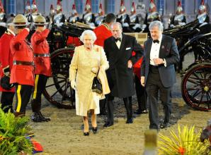 Free ballot opens for the Queen?s 90th birthday celebrations on The Long Walk