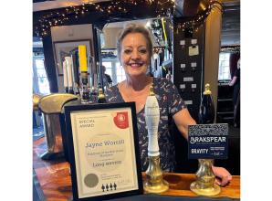 Wargrave publican becomes Brakspear&rsquo;s longest-serving landlady after 46 years