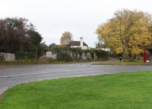 Self-build home will worsen 'already hazardous' junction, residents fear