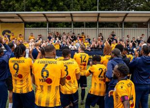 In-form Slough Town eye up rare feat against the Mackerel Men