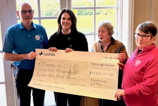 Generous donations help Maidenhead Golf Club raise &pound;17,653 for&nbsp;counselling charity
