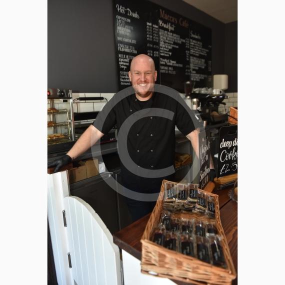 MAIDENHEAD 134175 Photo 1 of 7 Baylis Media Photos