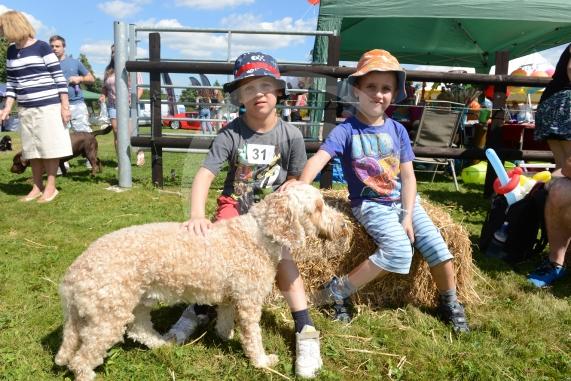 Twins, Tommy & Sam Adorno 6, Milo. Fifield Fun Day, Fifield. It almost didn’t take place due to lack of volunteers. Charities benefiting this year are Taplow Traffic Charity Trust and Hearing Dogs.