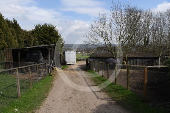 Hardings Farm, Kennel Lane, Cookham Dean.