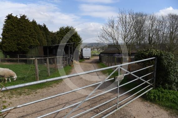 Hardings Farm, Kennel Lane, Cookham Dean.