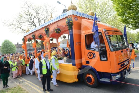 Nagar Kirtan procession in Slough starting at Singh Sabha Gurdwara and ending at Ramgarhia Gurdwara.