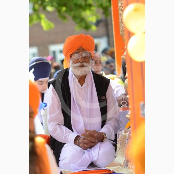 Nagar Kirtan procession in Slough starting at Singh Sabha Gurdwara and ending at Ramgarhia Gurdwara.