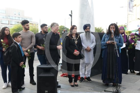 Slough High Street, Slough. A vigil in memory of the people who lost their lives in last night’s Manchester attack.
