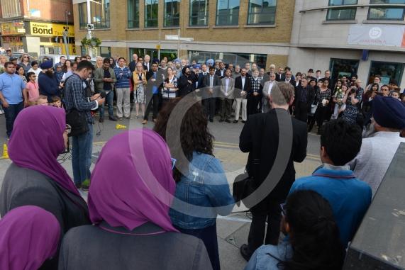 Slough High Street, Slough. A vigil in memory of the people who lost their lives in last night’s Manchester attack.