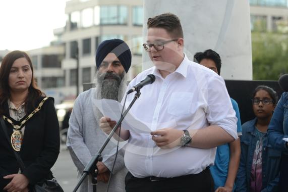 Slough High Street, Slough. A vigil in memory of the people who lost their lives in last night’s Manchester attack.