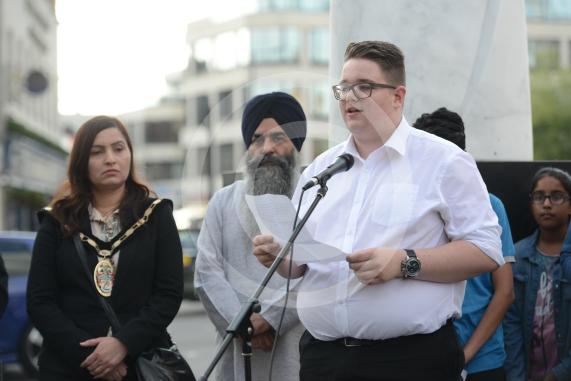 Slough High Street, Slough. A vigil in memory of the people who lost their lives in last night’s Manchester attack.