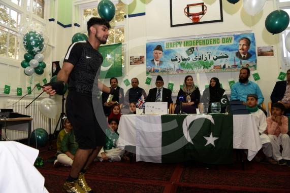 Boxing Demonstration by Amar Kayani.Pakistan Day celebrations to mark the independence and cultural values of the country.Pakistan Welfare Association, Darvills Lane, Slough.