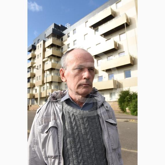 Nova House, Buckingham Gardens, Slough, SL1 1AY. Peter Bothwell, a disgruntled tenant of Nova House has agreed to meet for a photo outside the flat. There&rsquo;s also been talk of alternatives to changing the cladding.