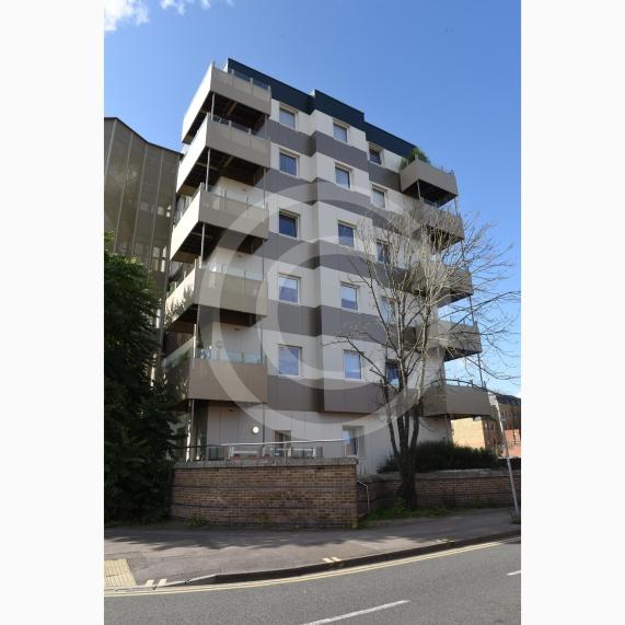 Nova House, Buckingham Gardens, Slough, SL1 1AY