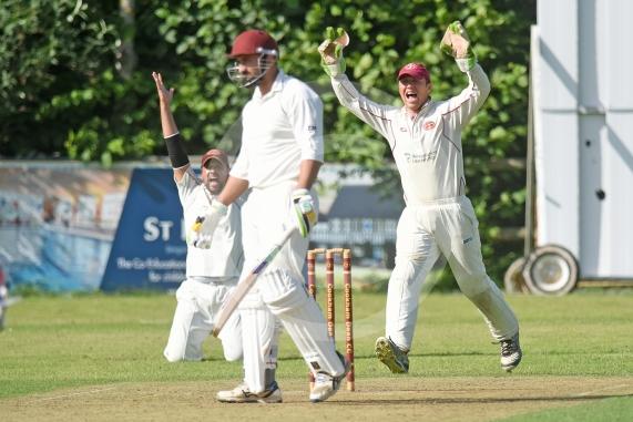 Cookham Dean Cricket Club (bowling) v North Maidenhead (batting) - Photo: Emma Sheppard 3/6/18