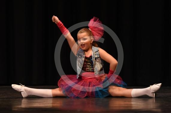 Dance element of the Maidenhead Festival of Music and Dance in the Desborough Suite, Town HallGracie Jerrom