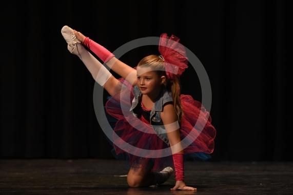 Dance element of the Maidenhead Festival of Music and Dance in the Desborough Suite, Town HallGracie Jerrom