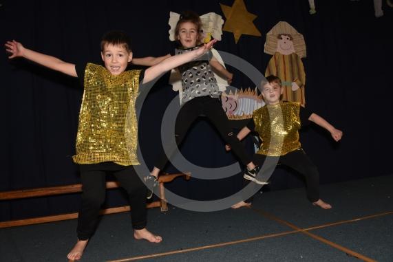 Oakfield First School, Imperial Road, WindsorKS1 performance of Tinsel and tea towels. 