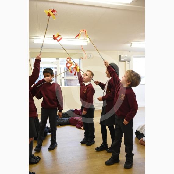 Holyport Primary, Stroud Farm Road, HolyportYears 1 & 2 pupils having a Great Fire of London workshop.