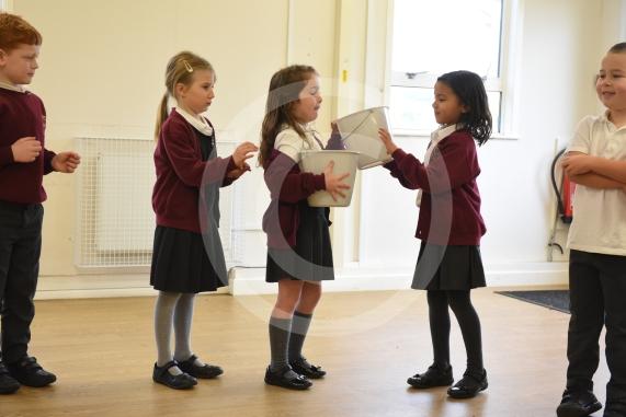 Holyport Primary, Stroud Farm Road, HolyportYears 1 & 2 pupils having a Great Fire of London workshop.