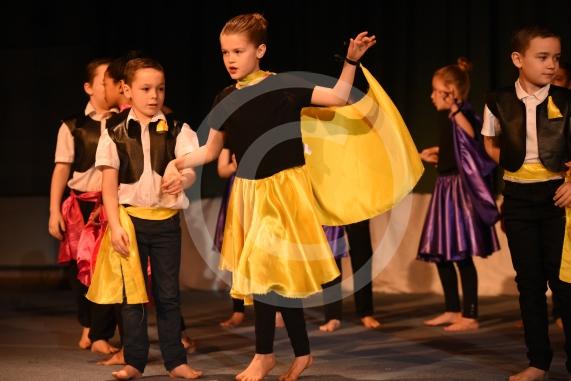 The two-day primary dance festival starts at the Magnet Leisure Centre, Maidenhead today. The event has been organised by the Ascot and Maidenhead School Sport Partnership and will feature 800 dancers from 20 primary schools. LARCHFIELD