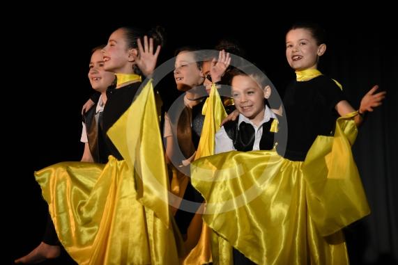The two-day primary dance festival starts at the Magnet Leisure Centre, Maidenhead today. The event has been organised by the Ascot and Maidenhead School Sport Partnership and will feature 800 dancers from 20 primary schools. LARCHFIELD