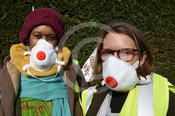 Nattylyn Jeffers and Becky Walter. Anti-fracking network Reclaim the Power assembling a 4-metre fracking rig to blockade the Centrica HQ, protesting against the company's &pound;100 million financing to fracking firm Cuadrilla. Pictures by Emma Sheppard