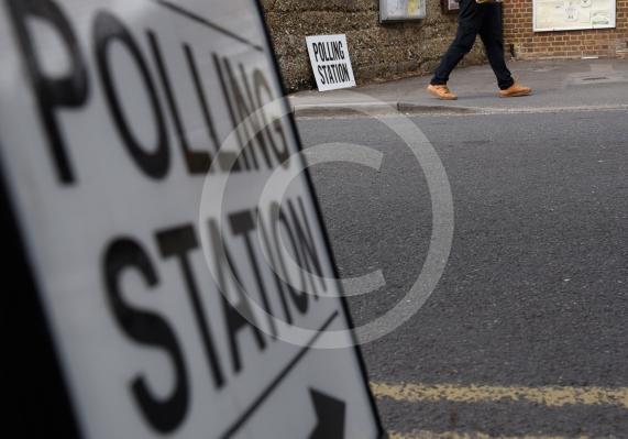 Polling Station, Pinder Hall, Cookham Rise