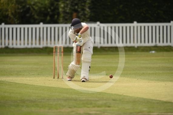 Oliver Smithson.Datchet vs Tring Park.Datchet Cricket Club, Riding Court Road, Slough. 
