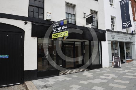Helen and Douglas House charity shop on Maidenhead High Street. The shop has closed for good after being shut for lockdown and will not be reopening. 