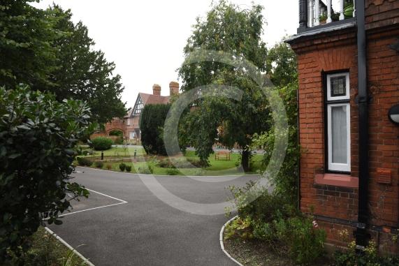 The Tapestries, Straight Rd, Old Windsor 