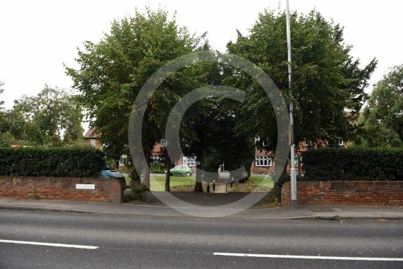 The Tapestries, Straight Rd, Old Windsor 