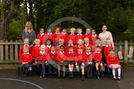 Dragonfly Class.LtoR Teaching Assistant Mrs Victoria Lampton and Class Teacher Miss Erin Hare.Furze Platt Junior School, Oaken Grove, Maidenhead. 