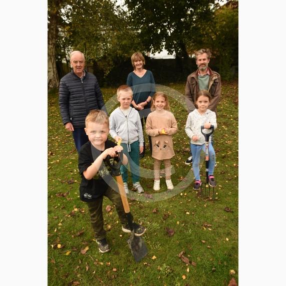 Colleton teacher Caroline Dobson and pupils and volunteers have planted bulbs at the school. The Colleton Primary School, Colleton Drive, TwyfordL-R Bill Hines, Niko Jordinson 6, Isaac Barlow 5, Caroline Dobson, Taylor Fletcher 6, Anya Price 6, Scott Clark