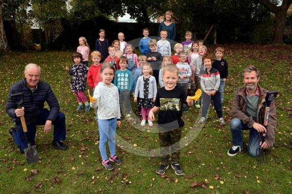 Colleton teacher Caroline Dobson and pupils and volunteers have planted bulbs at the school. The Colleton Primary School, Colleton Drive, Twyford