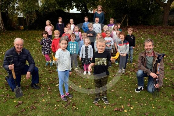 Colleton teacher Caroline Dobson and pupils and volunteers have planted bulbs at the school. The Colleton Primary School, Colleton Drive, Twyford