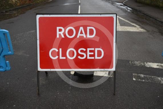 Flooding and closed roads, The Pound, CookhamROAD CLOSED Sign