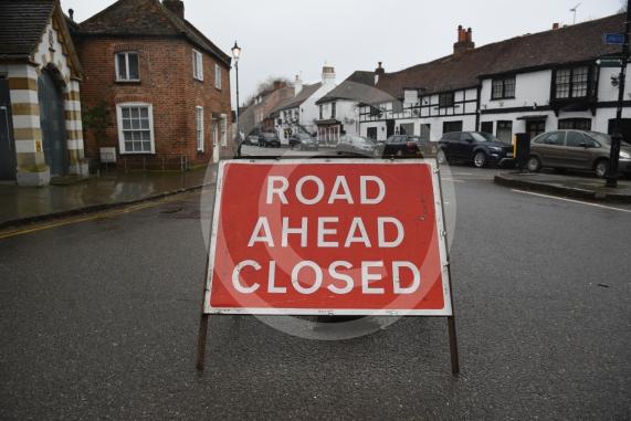 Flooding and closed roads, The Pound, CookhamROAD CLOSED Sign