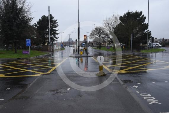 Wellington Street Roundabout, Slough (next to big Sainsburys), traffic can drive through the middle. The Road through the middle of the roundabout is going to be closed to traffic for about a week later in February.