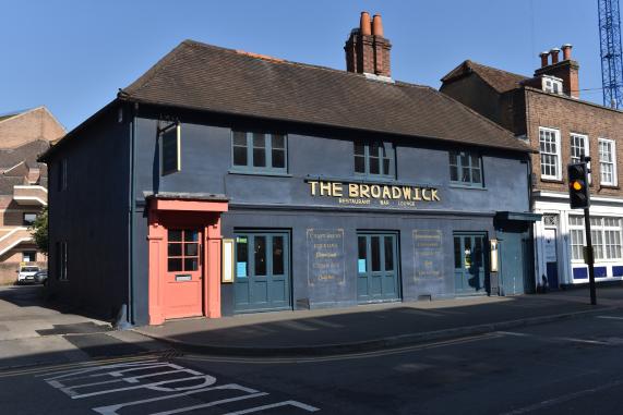 Premises license application for a new Italian restaurant, called Storia. Owned by Scuzi Ltd.9-10 Bridge Street, Maidenhead. 