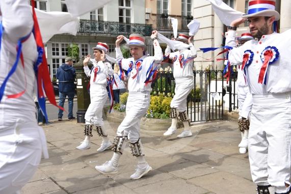 Windsor Guildhall, Windso.  Morris dancers performing on the streets of WindsorBerkshire Bedlam Morris
