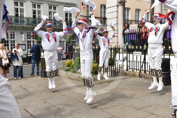 Windsor Guildhall, Windso.  Morris dancers performing on the streets of WindsorBerkshire Bedlam Morris