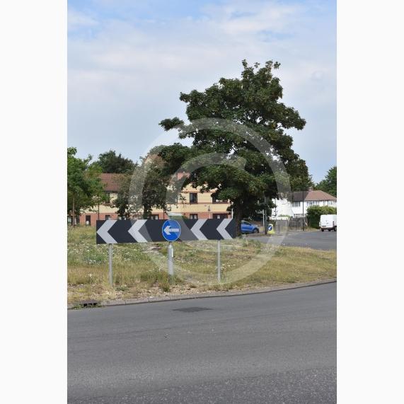 Roundabout at junction of Farnham Rd and Cumberland Avenue, Slough