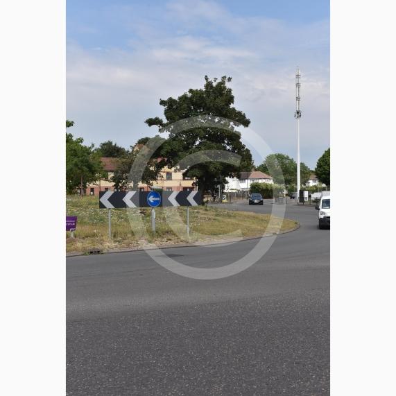 Roundabout at junction of Farnham Rd and Cumberland Avenue, Slough