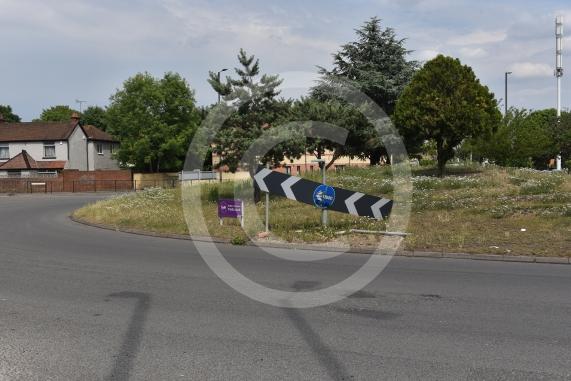 Roundabout at junction of Farnham Rd and Cumberland Avenue, Slough