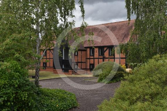 THE OLD BARN, BENNETTS CLOSE, CIPPENHAM LANE, SLOUGH, SL1 5AP