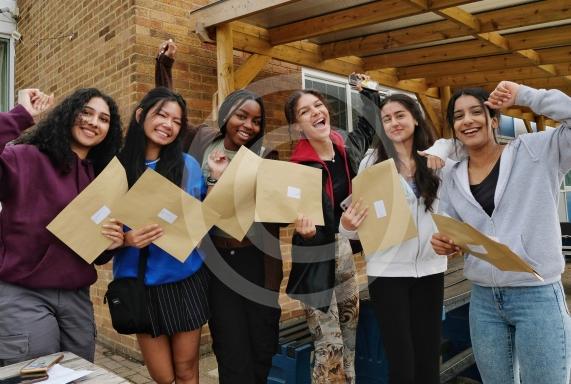 A Level Results Day 18/8/22 Pics: Mike Swift - Herschel Gmmr students celebrate breast exam A Level results.